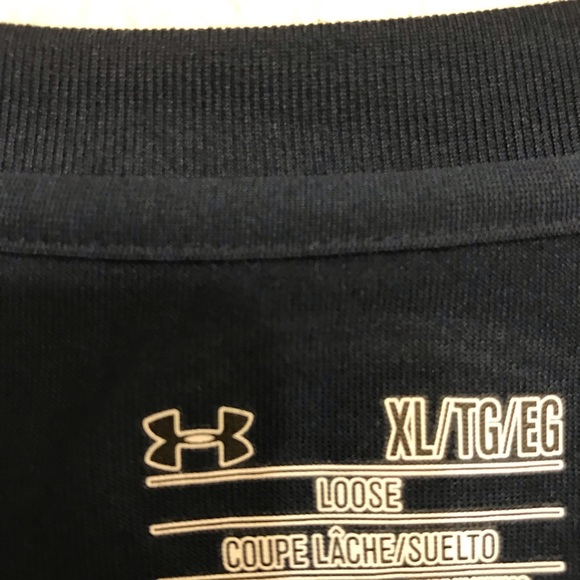 Under Armour. Loose Fit. Heat Gear Shirt. Size XL - Picture 2 of 6
